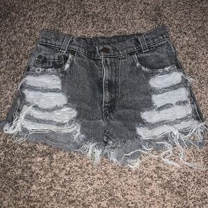 Levis 505 Gray Distressed Size 27